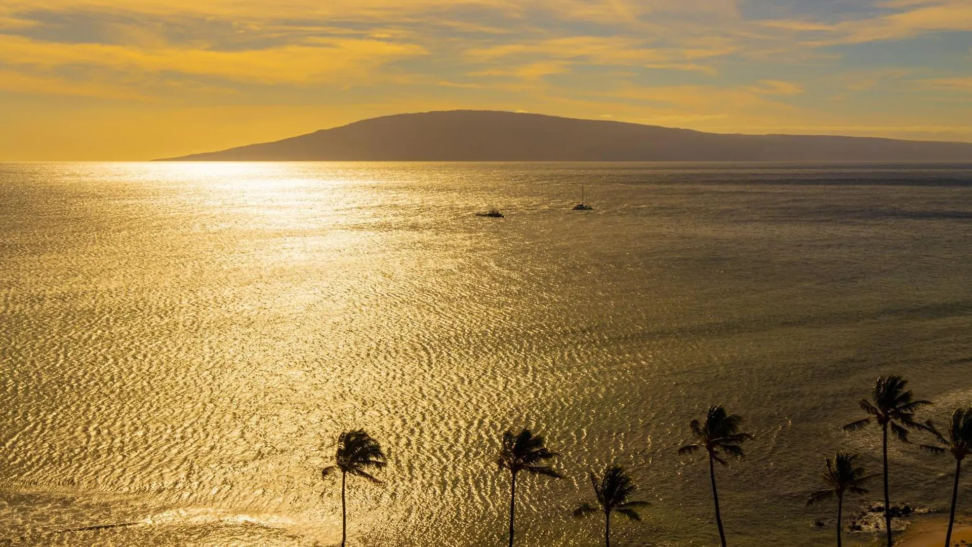 Ninth-Floor Mountain View Suite And Expansive Lanai At Honua Kai Lahaina