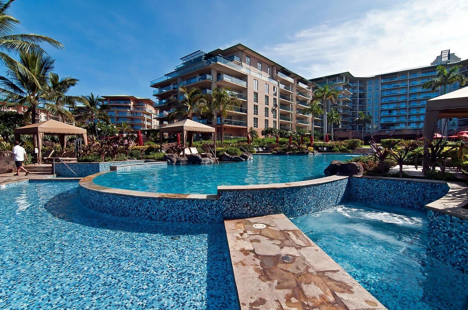Ninth-Floor Mountain View Suite And Expansive Lanai At Honua Kai Lahaina Holiday home