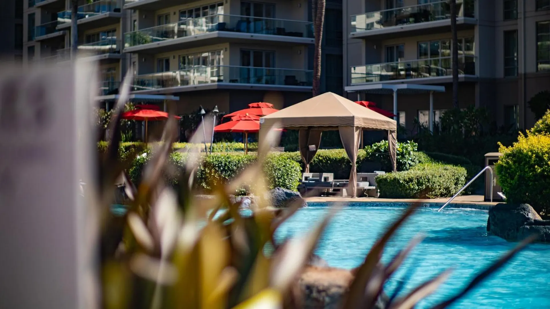 Ninth-Floor Mountain View Suite And Expansive Lanai At Honua Kai Lahaina Holiday home