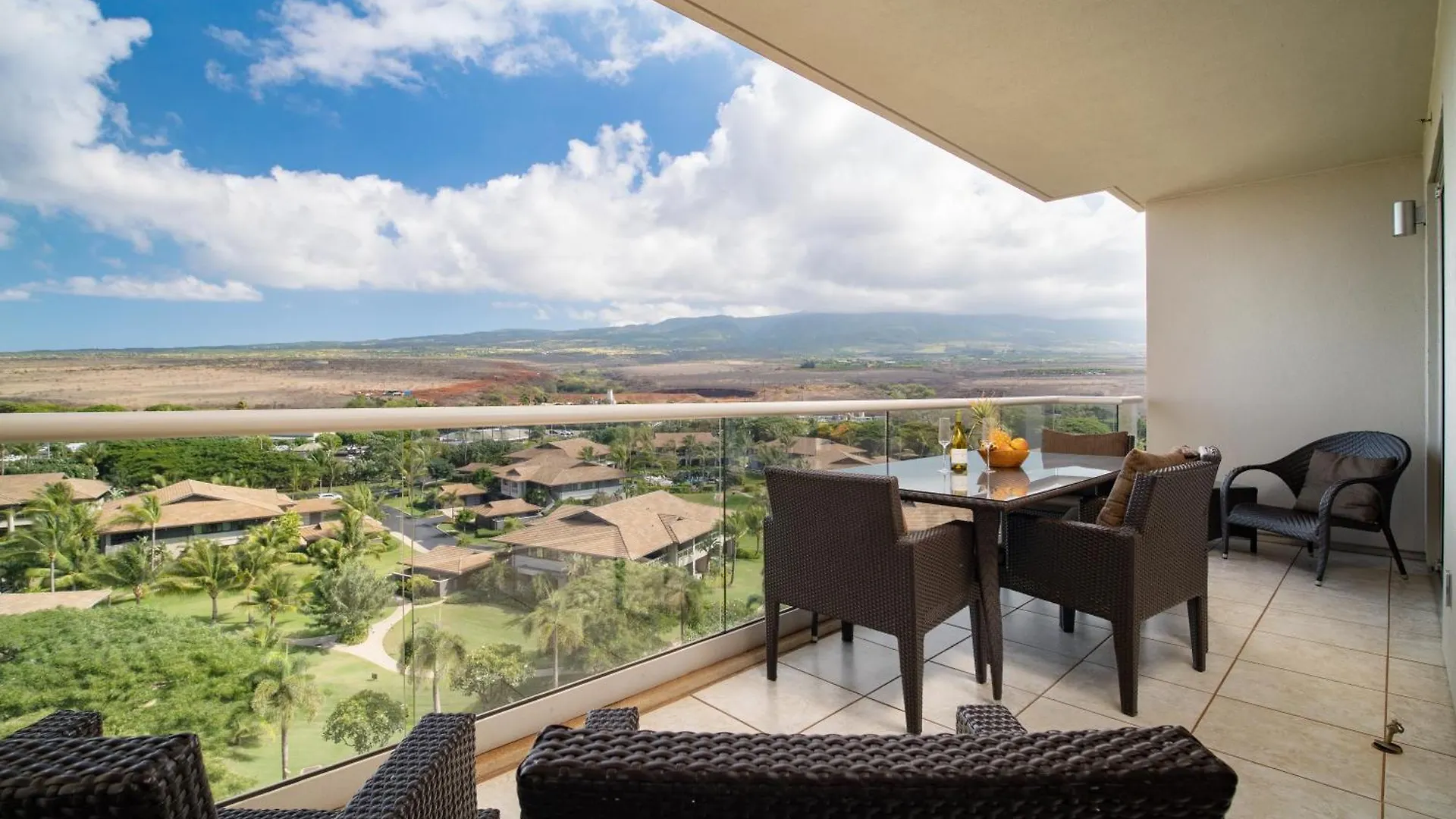 Ninth-Floor Mountain View Suite And Expansive Lanai At Honua Kai Lahaina United States