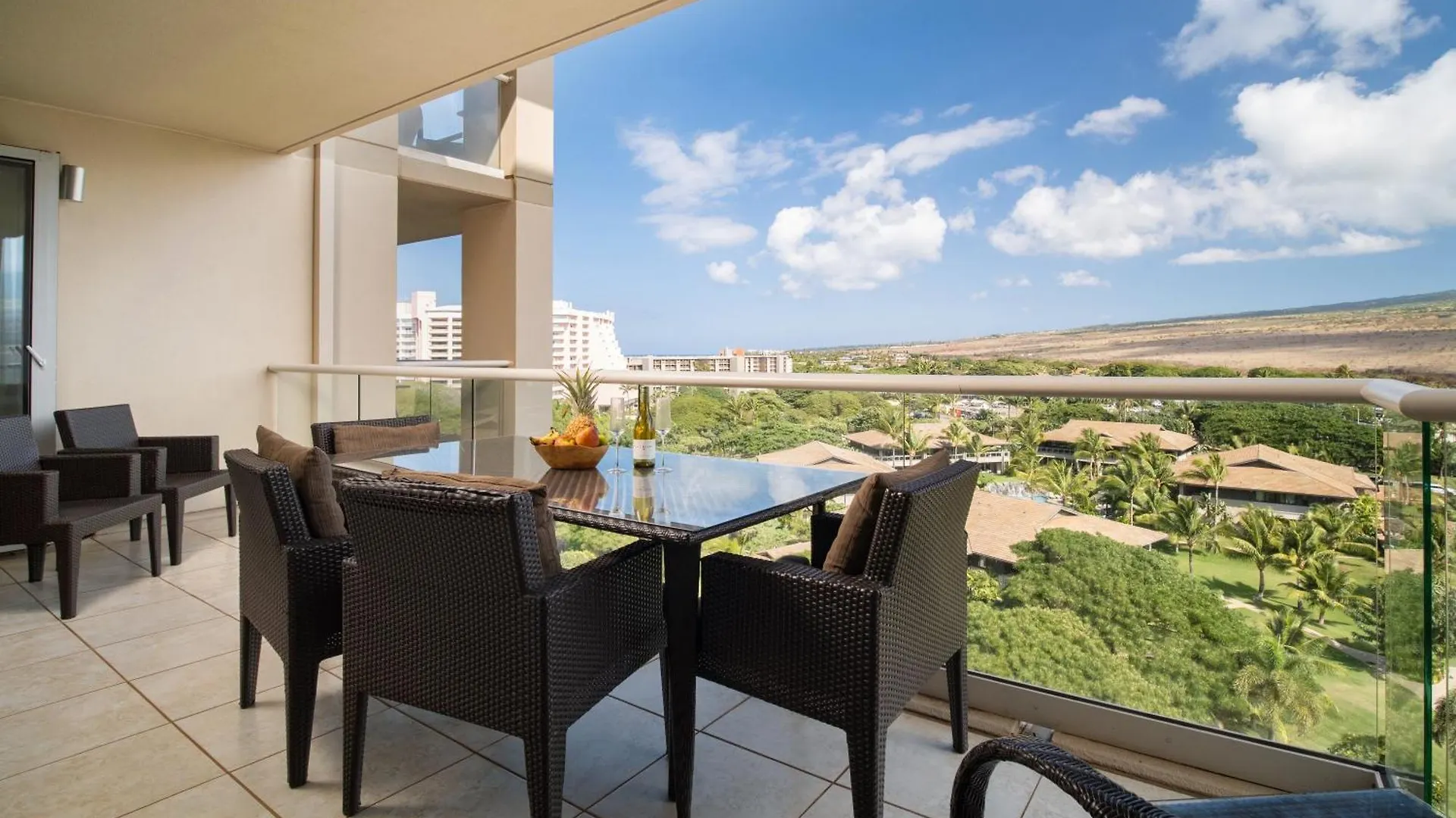 Holiday home Ninth-Floor Mountain View Suite And Expansive Lanai At Honua Kai Lahaina United States